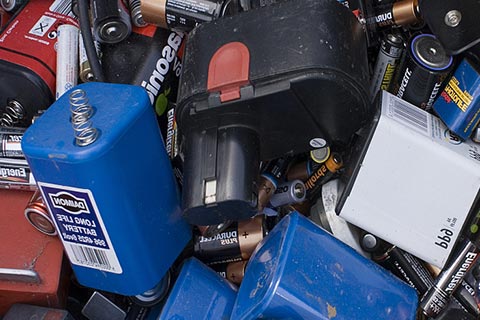 动力电池回收√回收二手电瓶多少钱-电池回收优点